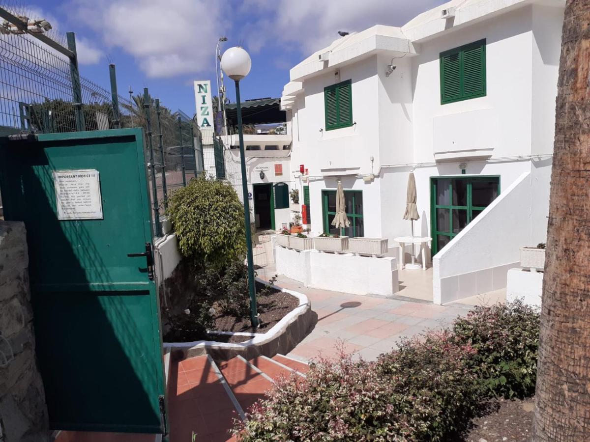 Niza Apartamentos Mogan Exterior photo